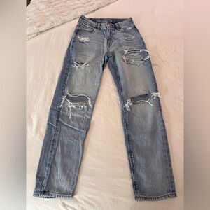 American Eagle Light Blue Denim Mom Jeans